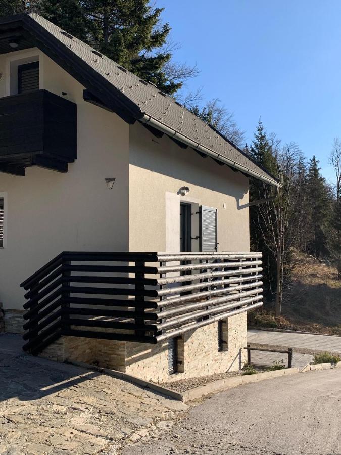 Holiday House Nune 茨热塞 外观 照片